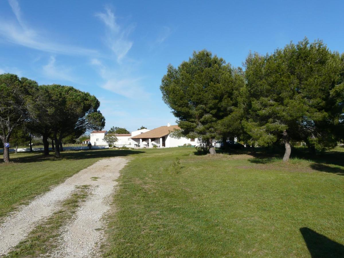 Mas Du Clos De La Barque Saintes-Maries-de-la-Mer Exterior photo